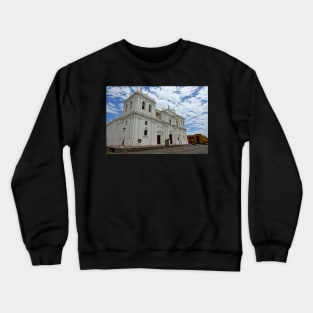 Nicaragua - Basilica Catedral De La Asuncion De Leon Crewneck Sweatshirt